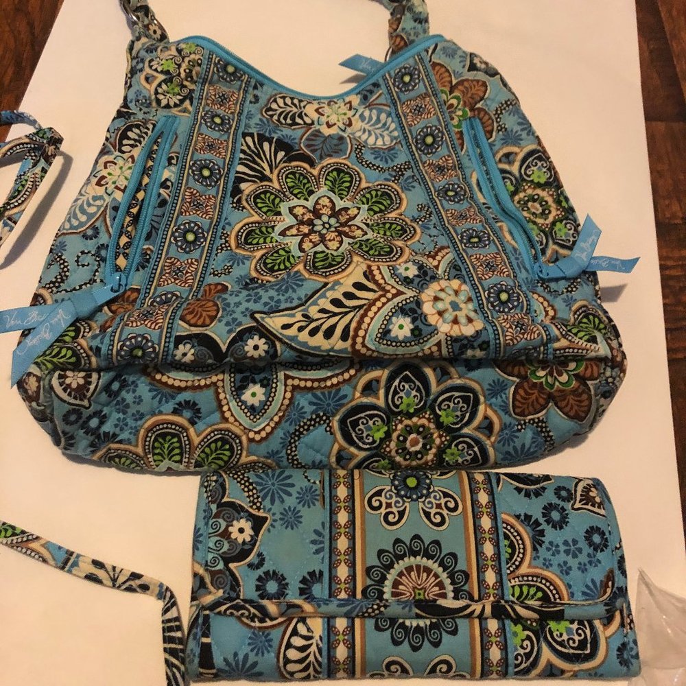 ✰ Vera Bradley Shoulder Bag & Wallet ✰(Light Blue)
